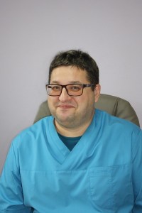 Врач стоматолог хирург - Бурмистров Андрей Александрович